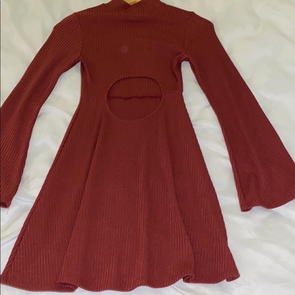 WOMEN’S DRESS!!! ✨ - Picture 4 of 4